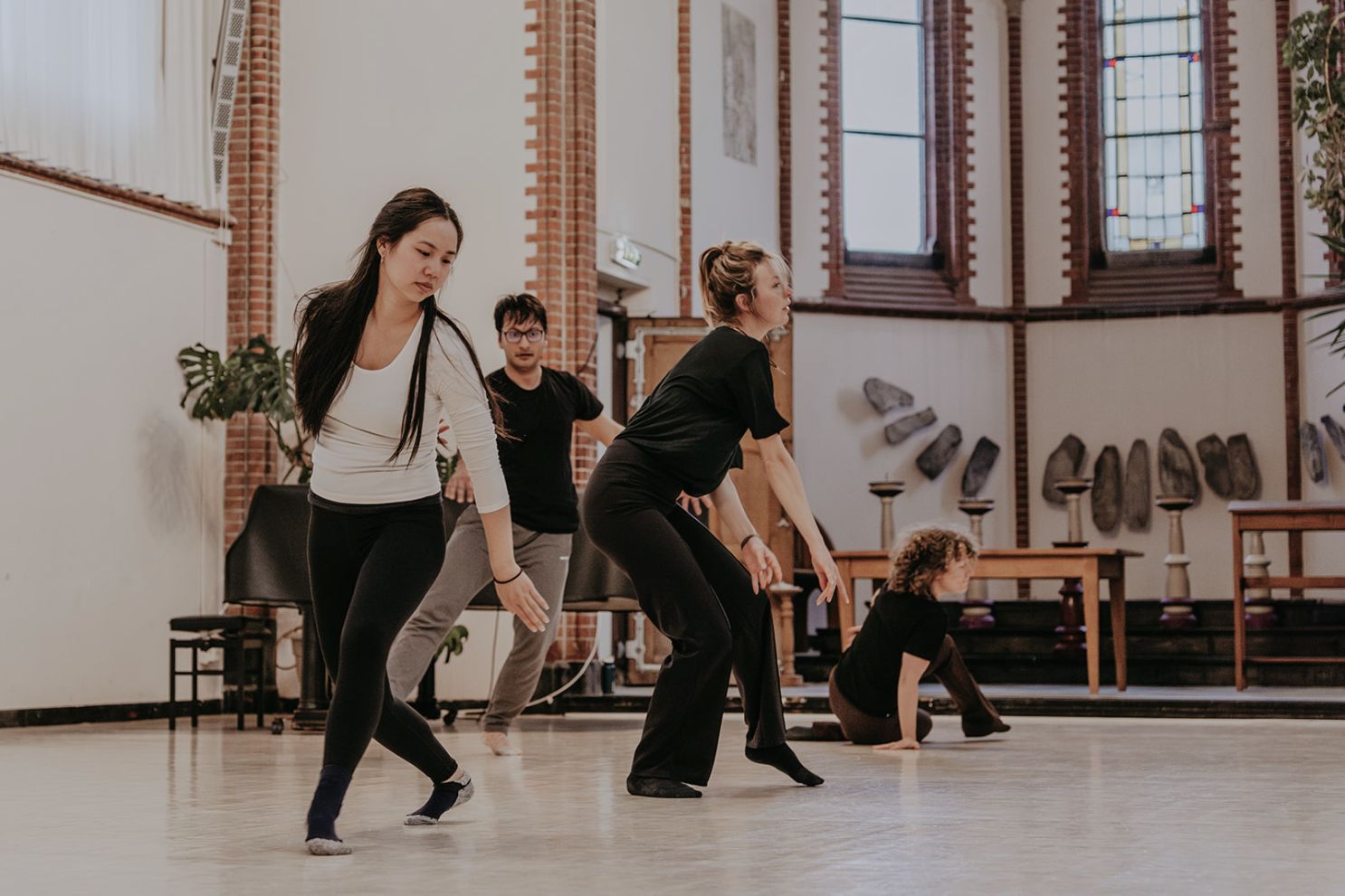 Modern Dance Classes